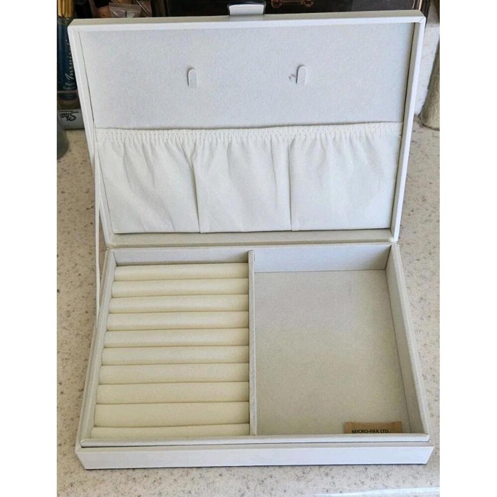 Radley London Jewelry Box White - Portable Travel Micro Suede - NEW IN BAG - Picture 2 of 6